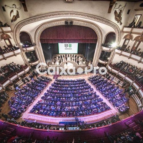 Teatro de la Ciudad Esperanza Iris